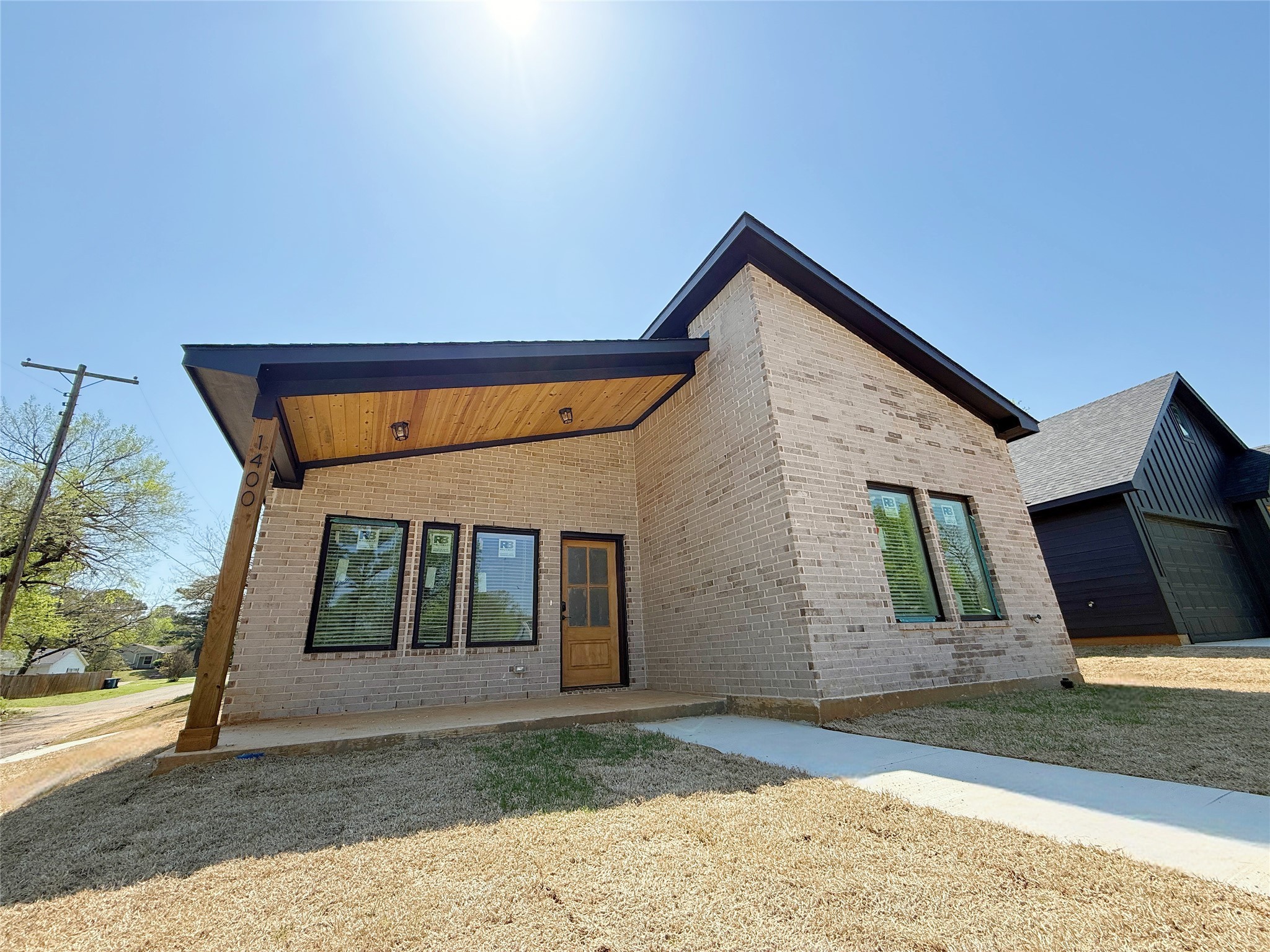 1400 W Morgan Street Denison TX 75020