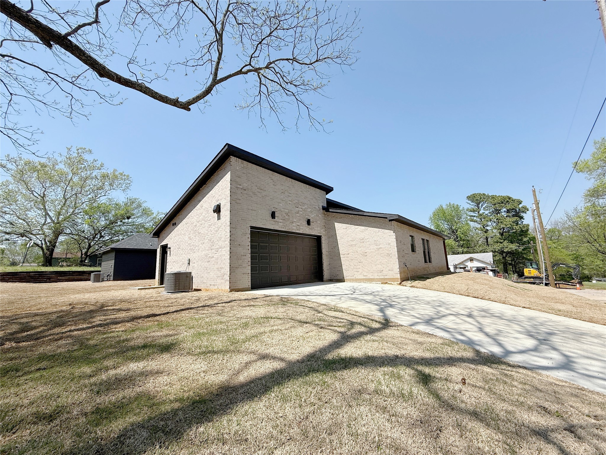 1400 W Morgan Street Denison TX 75020