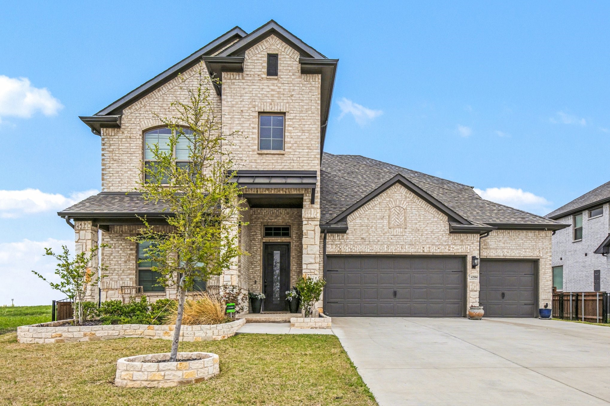 4204 Hacienda Parkway Joshua TX 76058
