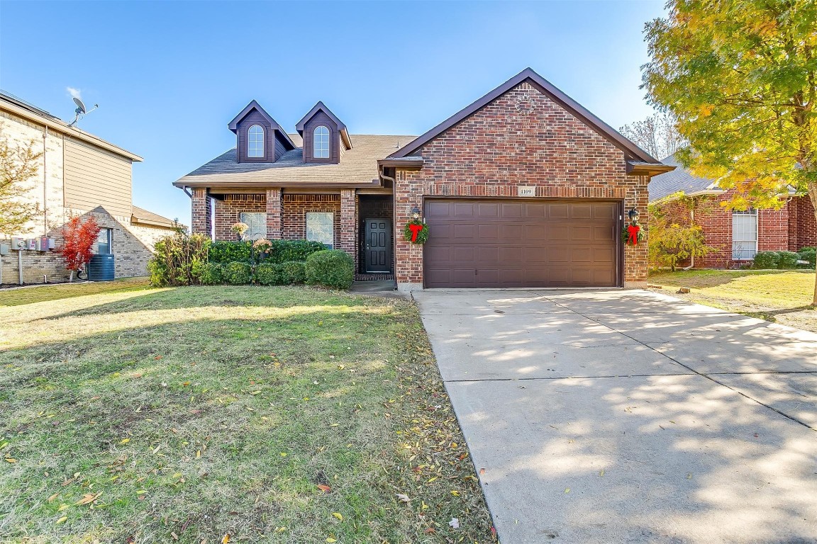 1109 Vista View Drive Burleson TX 76028