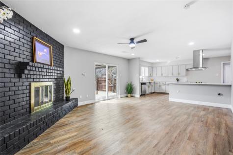 1708 Park Ridge Terrace Arlington TX 76012