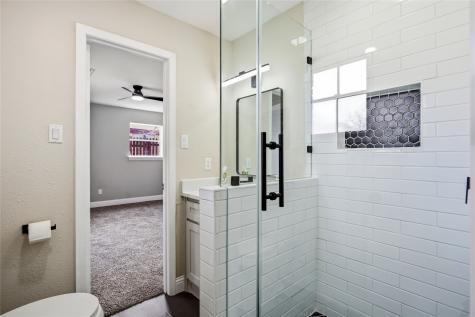 1708 Park Ridge Terrace Arlington TX 76012