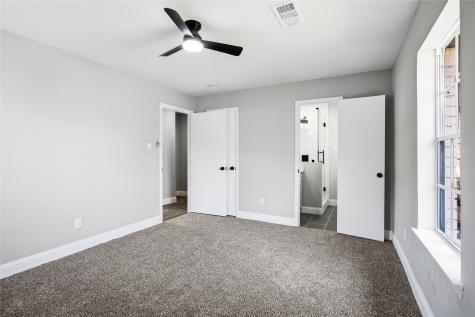 1708 Park Ridge Terrace Arlington TX 76012