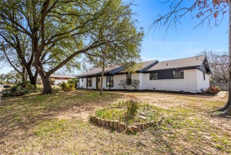 1708 Park Ridge Terrace Arlington TX 76012