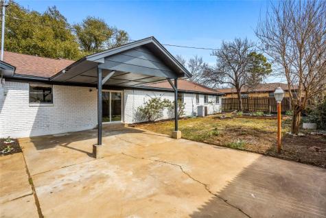 1708 Park Ridge Terrace Arlington TX 76012