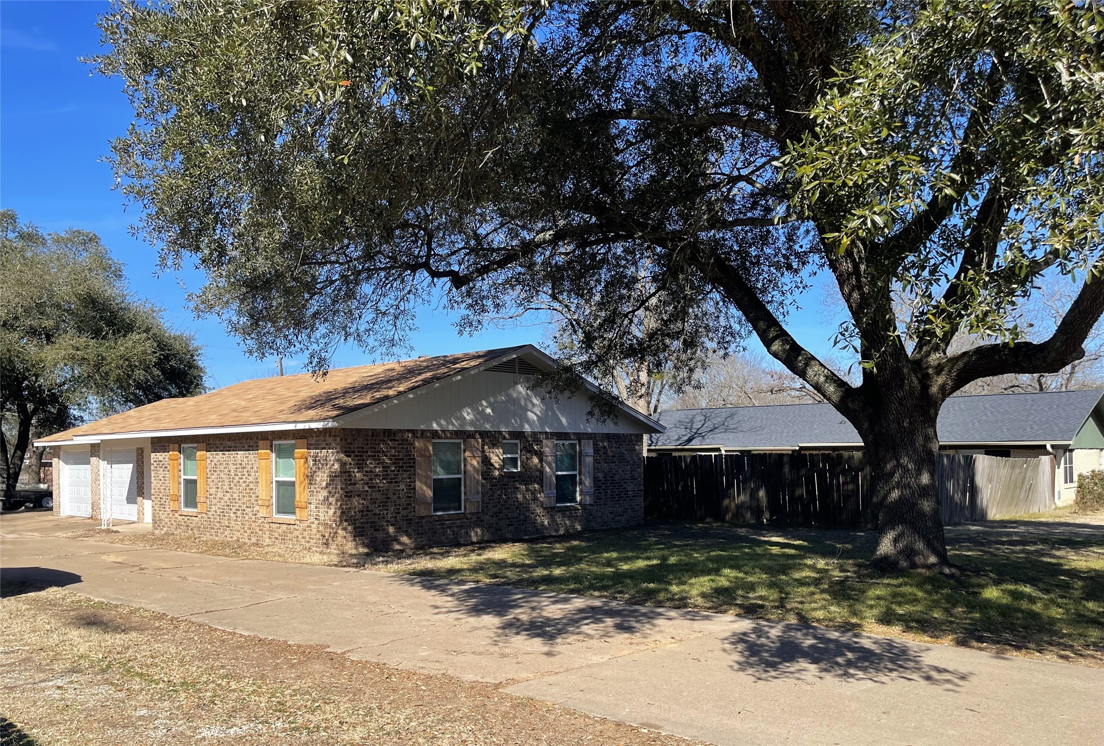 212 S 10th Avenue Teague TX 75860
