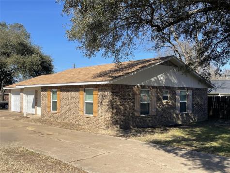 212 S 10th Avenue Teague TX 75860
