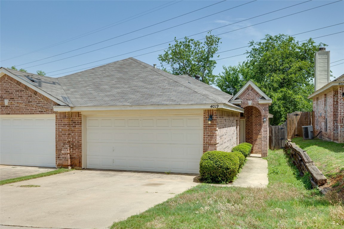 4019 Cottage Park Court Arlington TX 76013