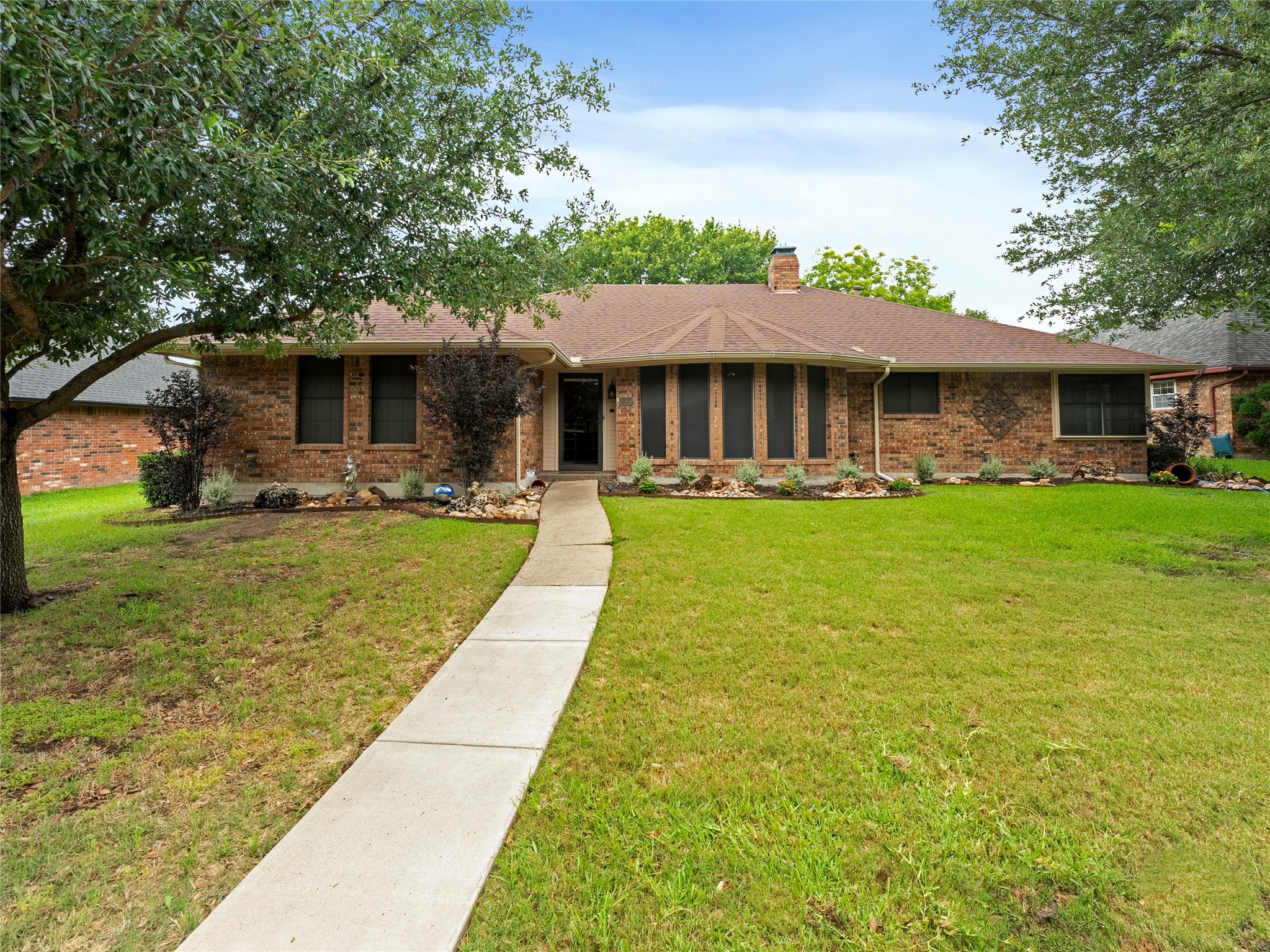 211 Indian Trace Lane Waxahachie TX 75165