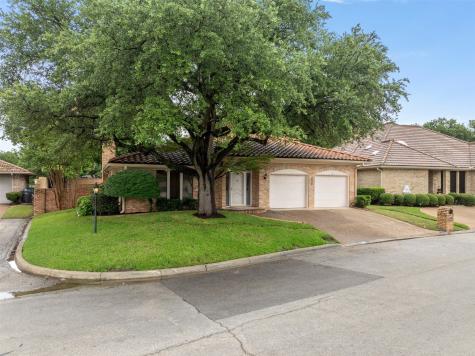 809 Havenwood Lane S Fort Worth TX 76112