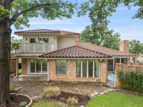 809 Havenwood Lane S Fort Worth TX 76112