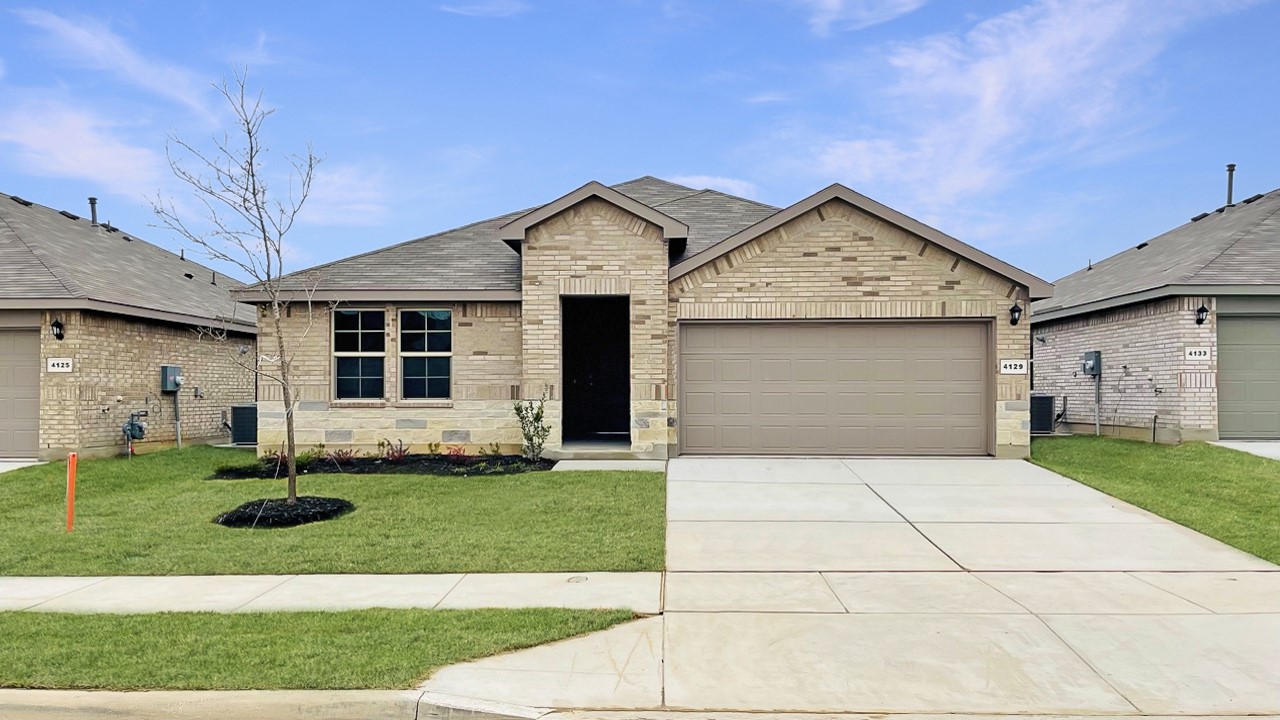 1228 Beltway Lane Granbury TX 76048