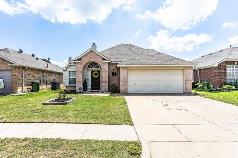 5627 Indian Hill Drive Arlington TX 76018