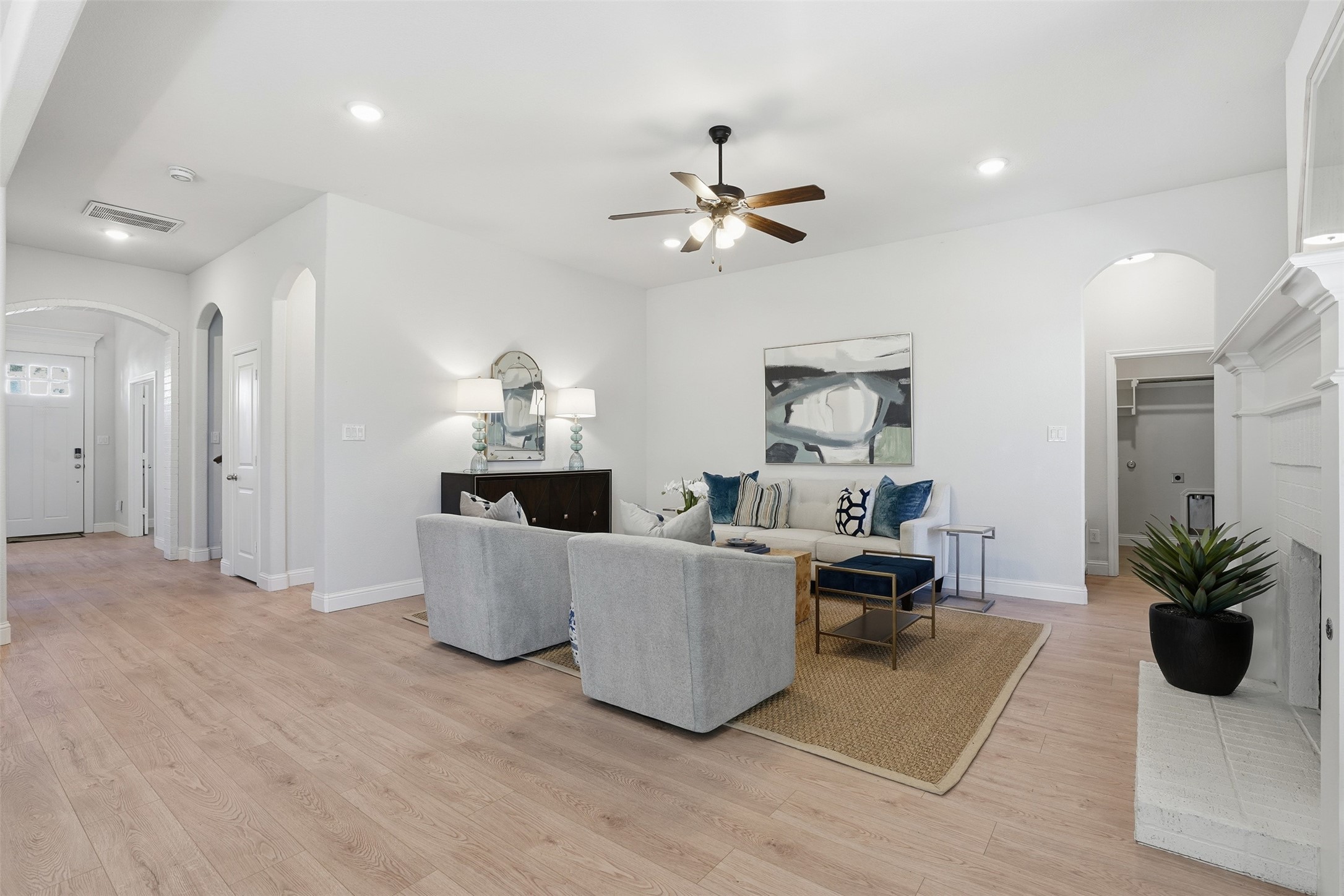 5861 Pollard Drive Westworth Village TX 76114