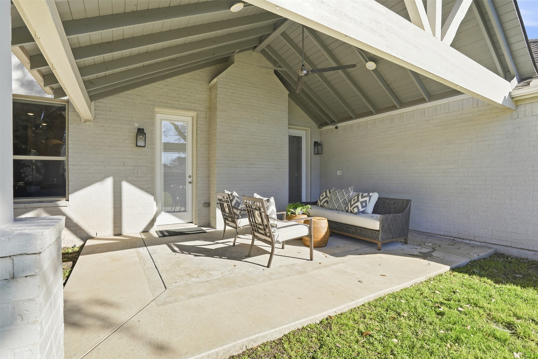 5861 Pollard Drive Westworth Village TX 76114