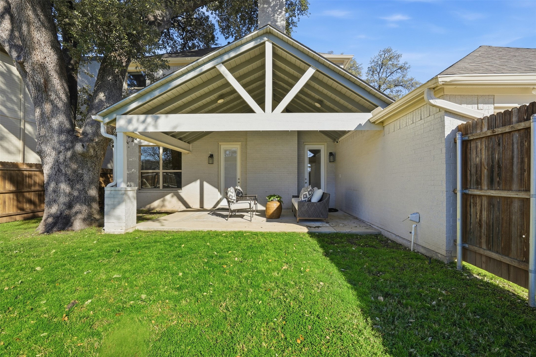 5861 Pollard Drive Westworth Village TX 76114