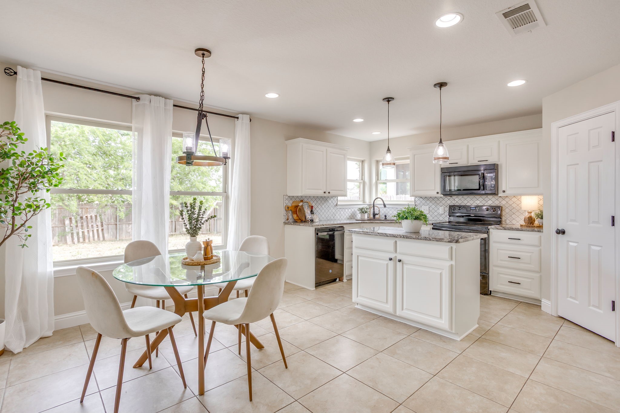 602 Boulder Creek Drive Alvarado TX 76009