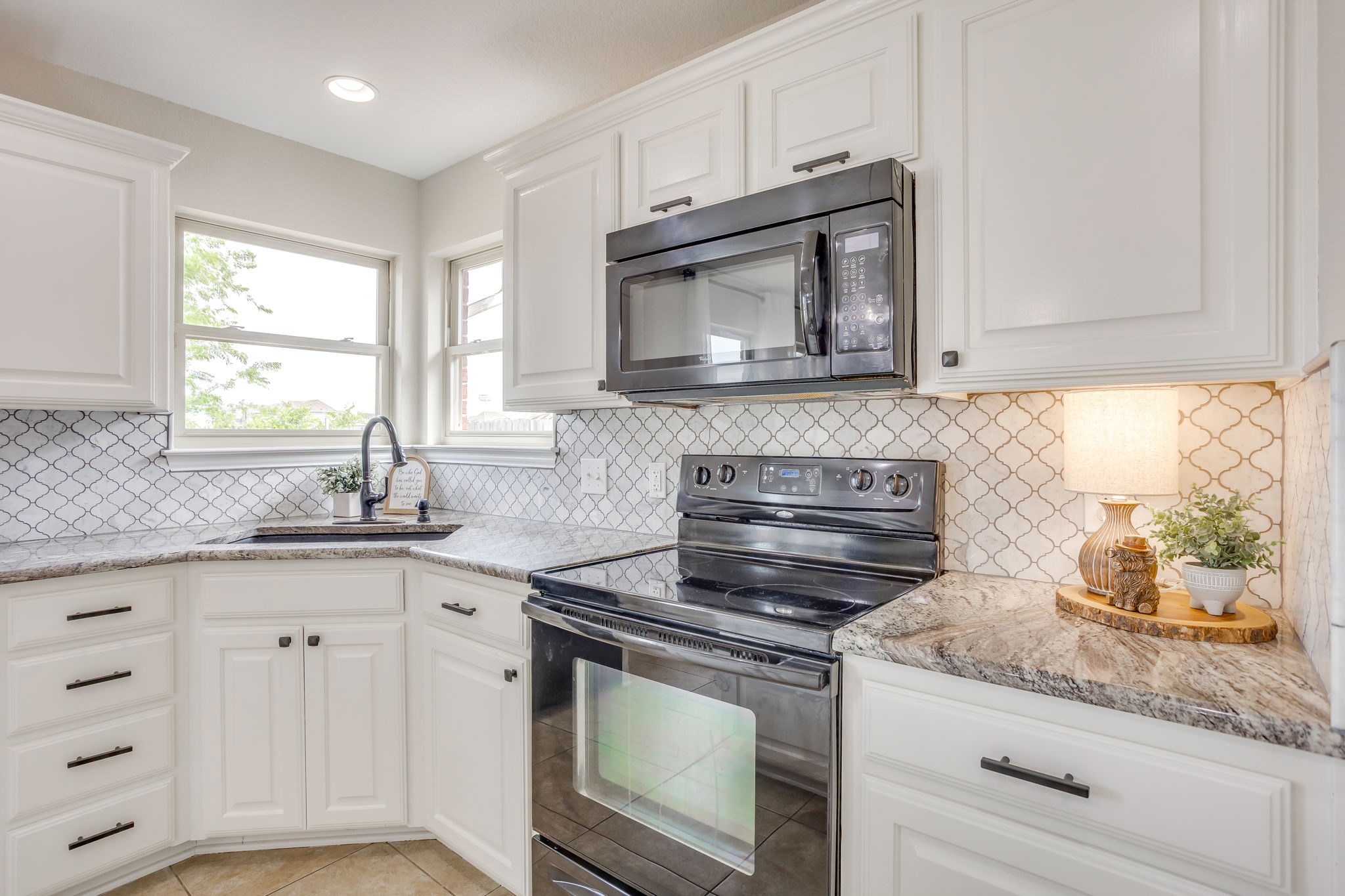 602 Boulder Creek Drive Alvarado TX 76009