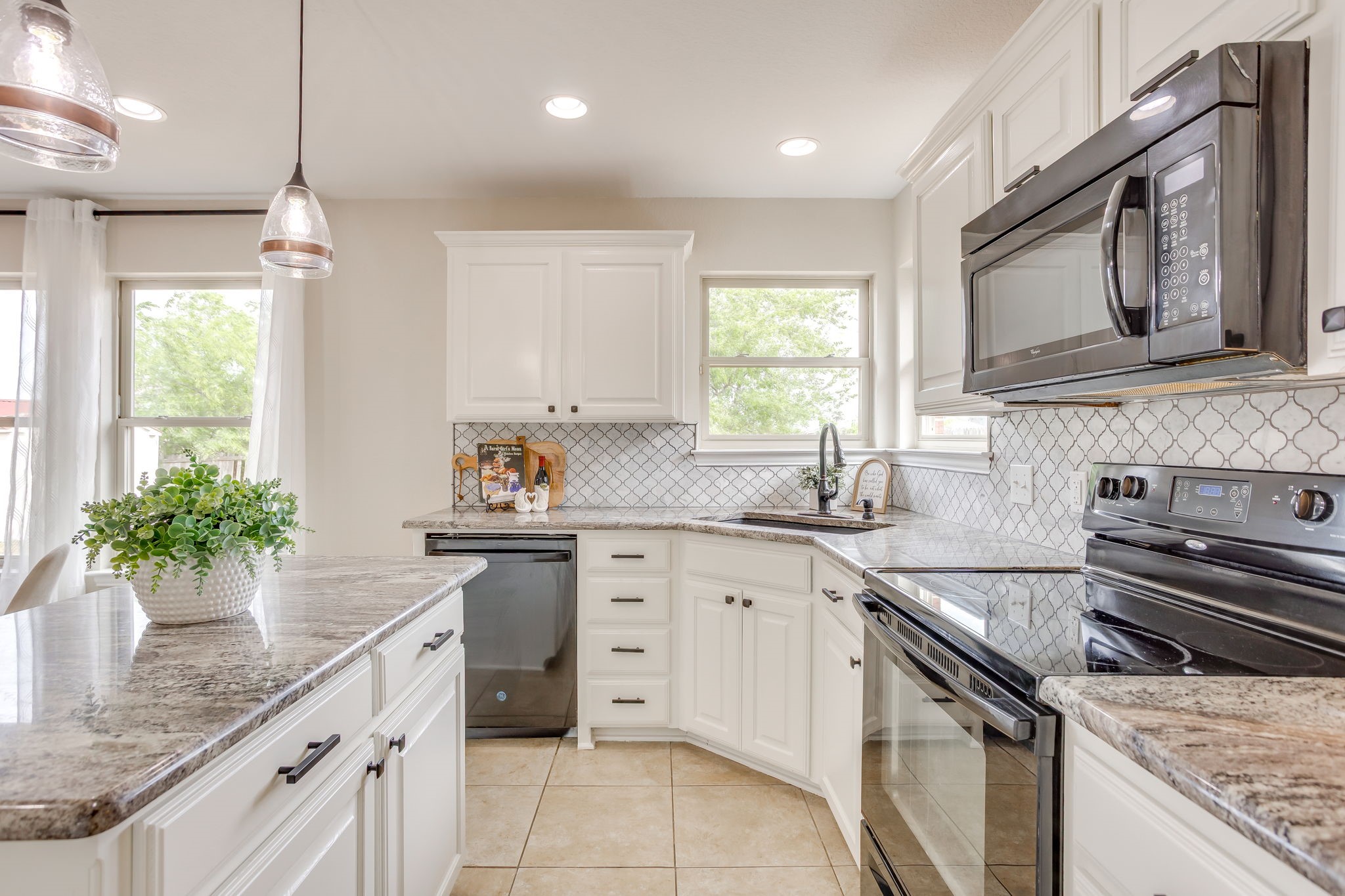 602 Boulder Creek Drive Alvarado TX 76009