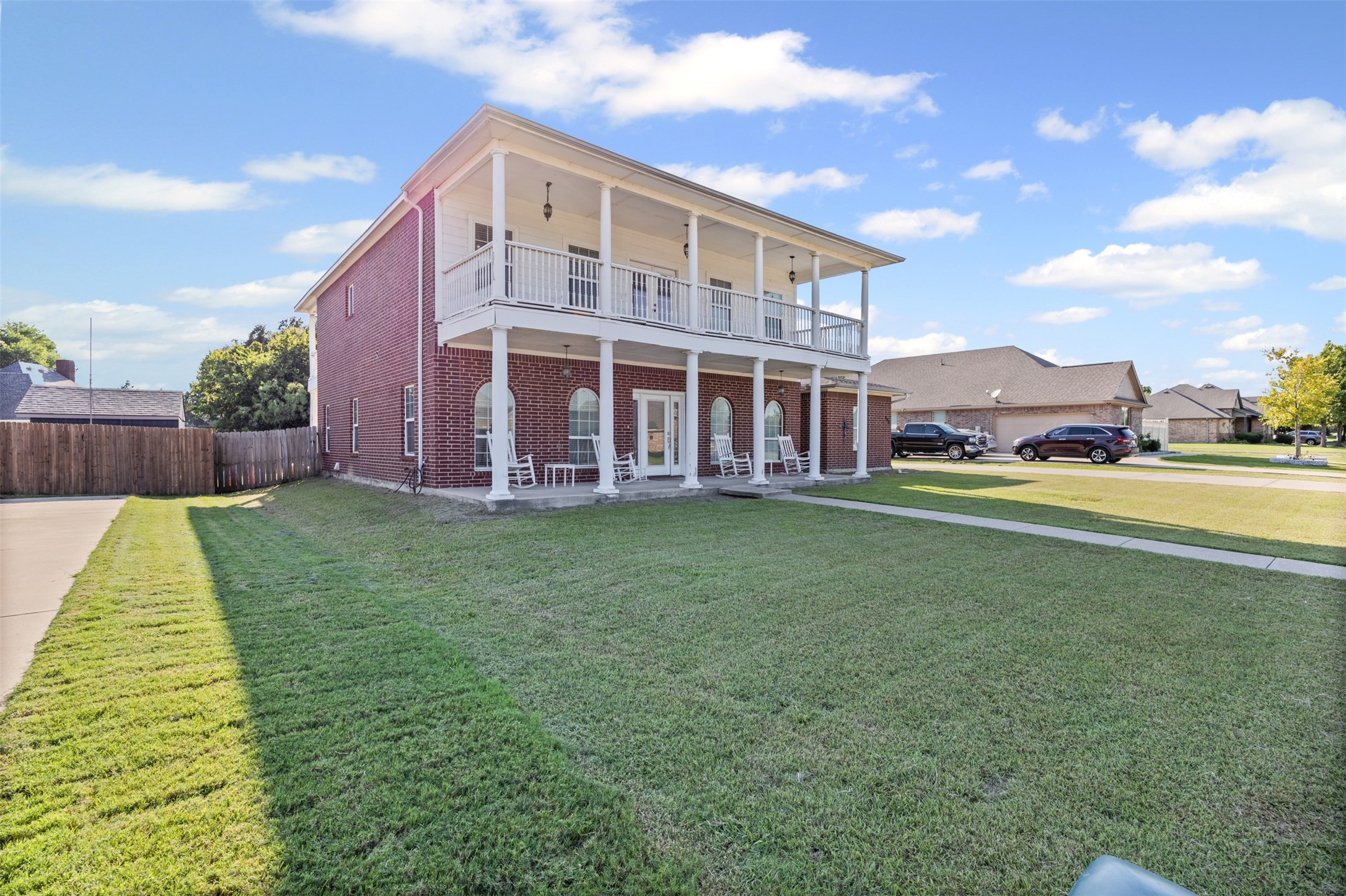 905 Royse Ridge Road Ennis TX 75119