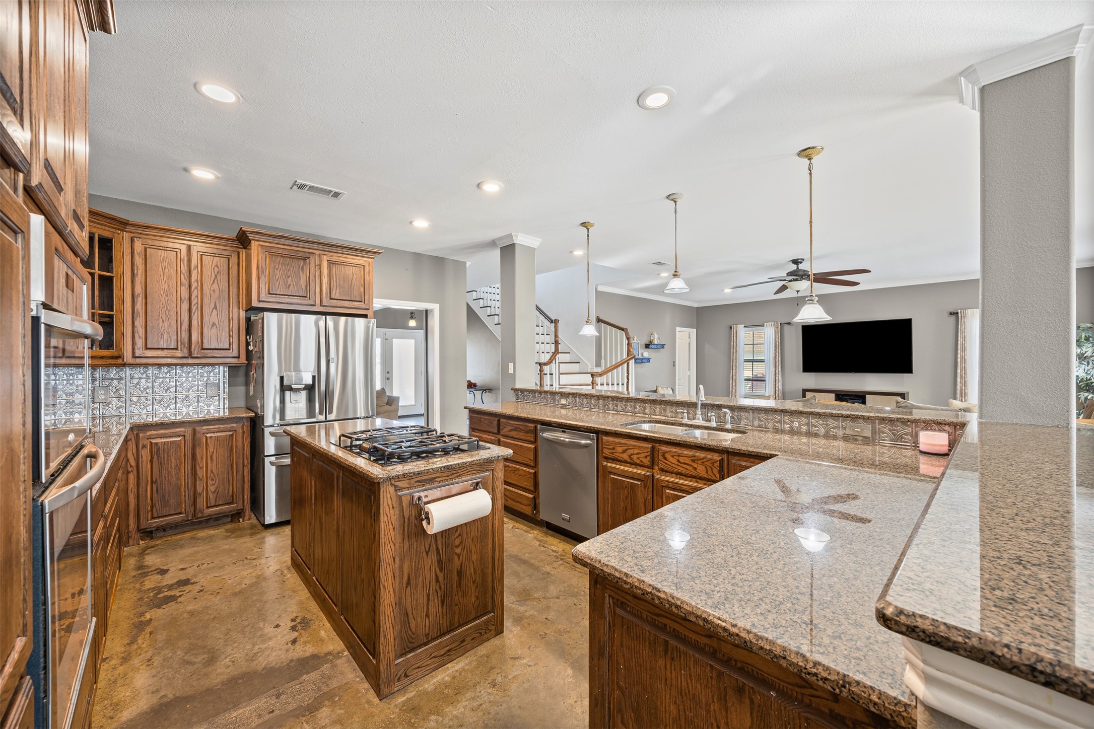 905 Royse Ridge Road Ennis TX 75119