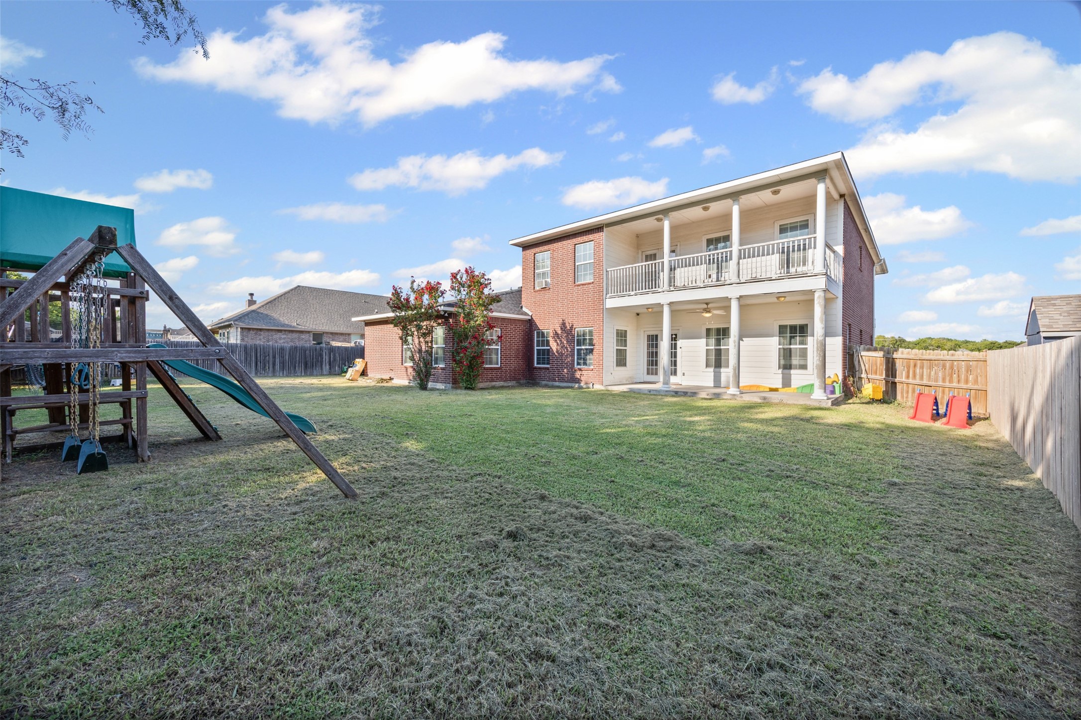 905 Royse Ridge Road Ennis TX 75119