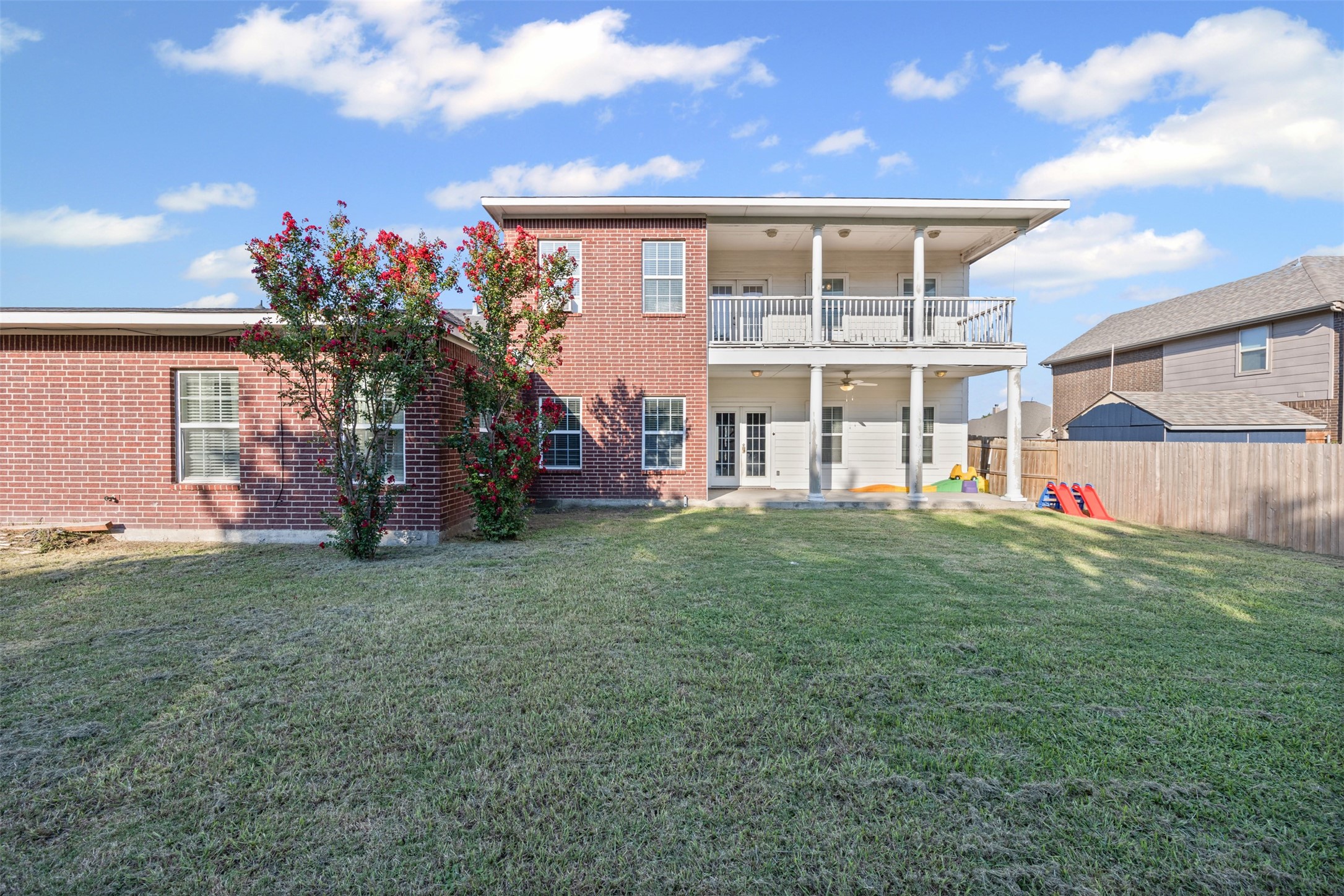 905 Royse Ridge Road Ennis TX 75119