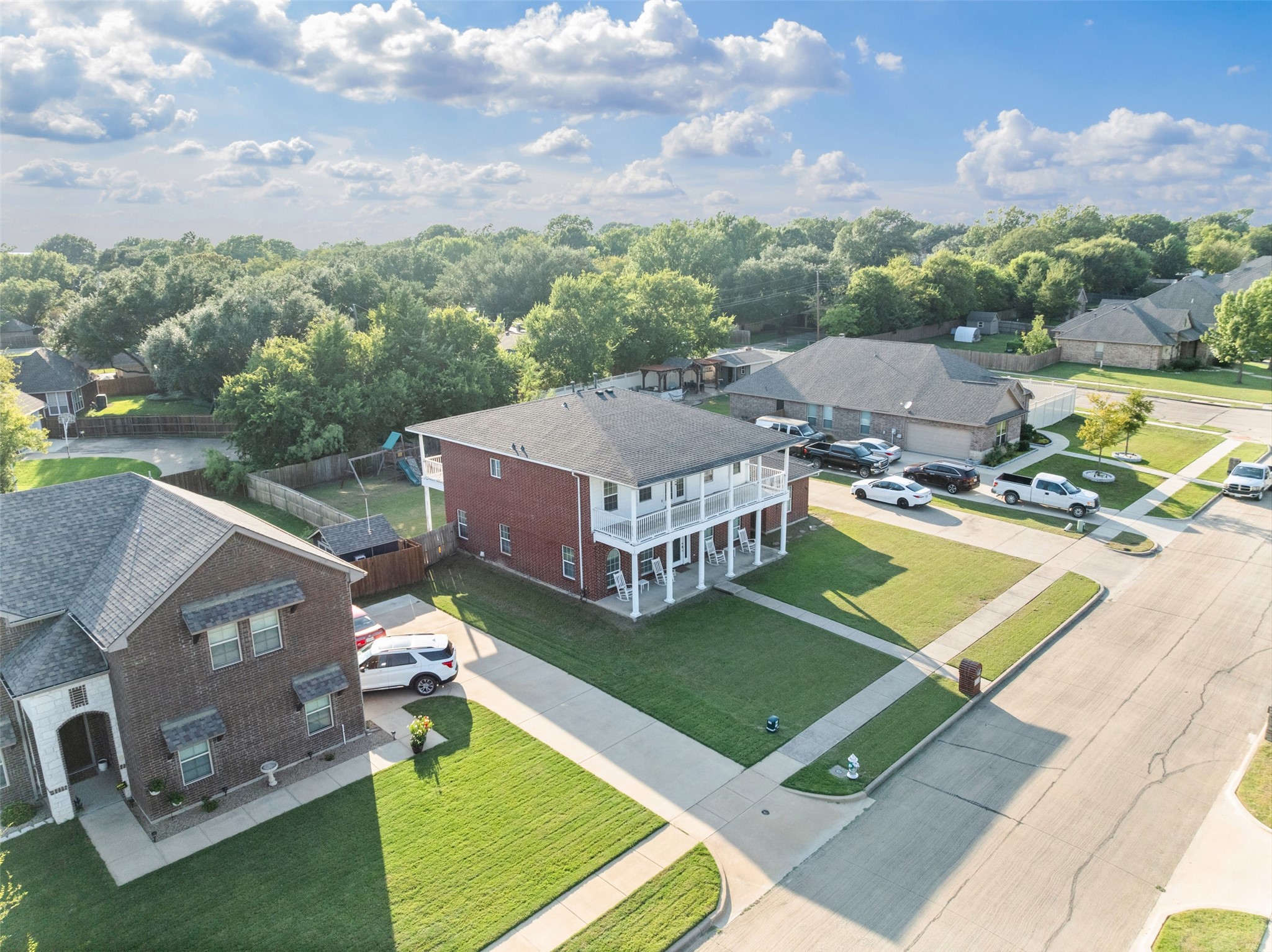 905 Royse Ridge Road Ennis TX 75119