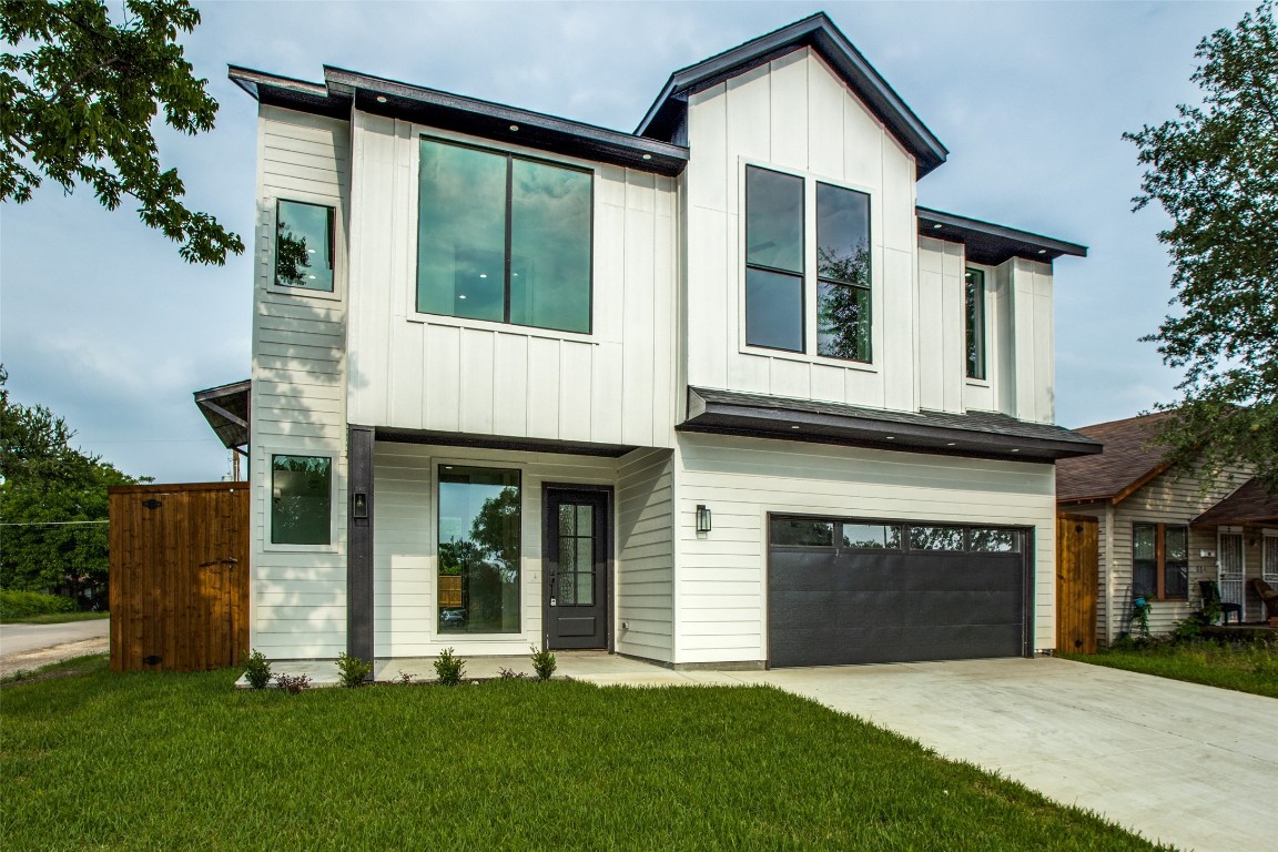 2002 S Marsalis Avenue Dallas TX 75216