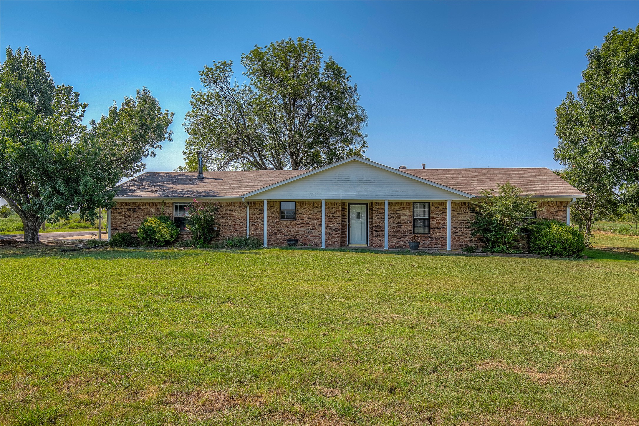 1755 County Road 4200 Greenville TX 75401