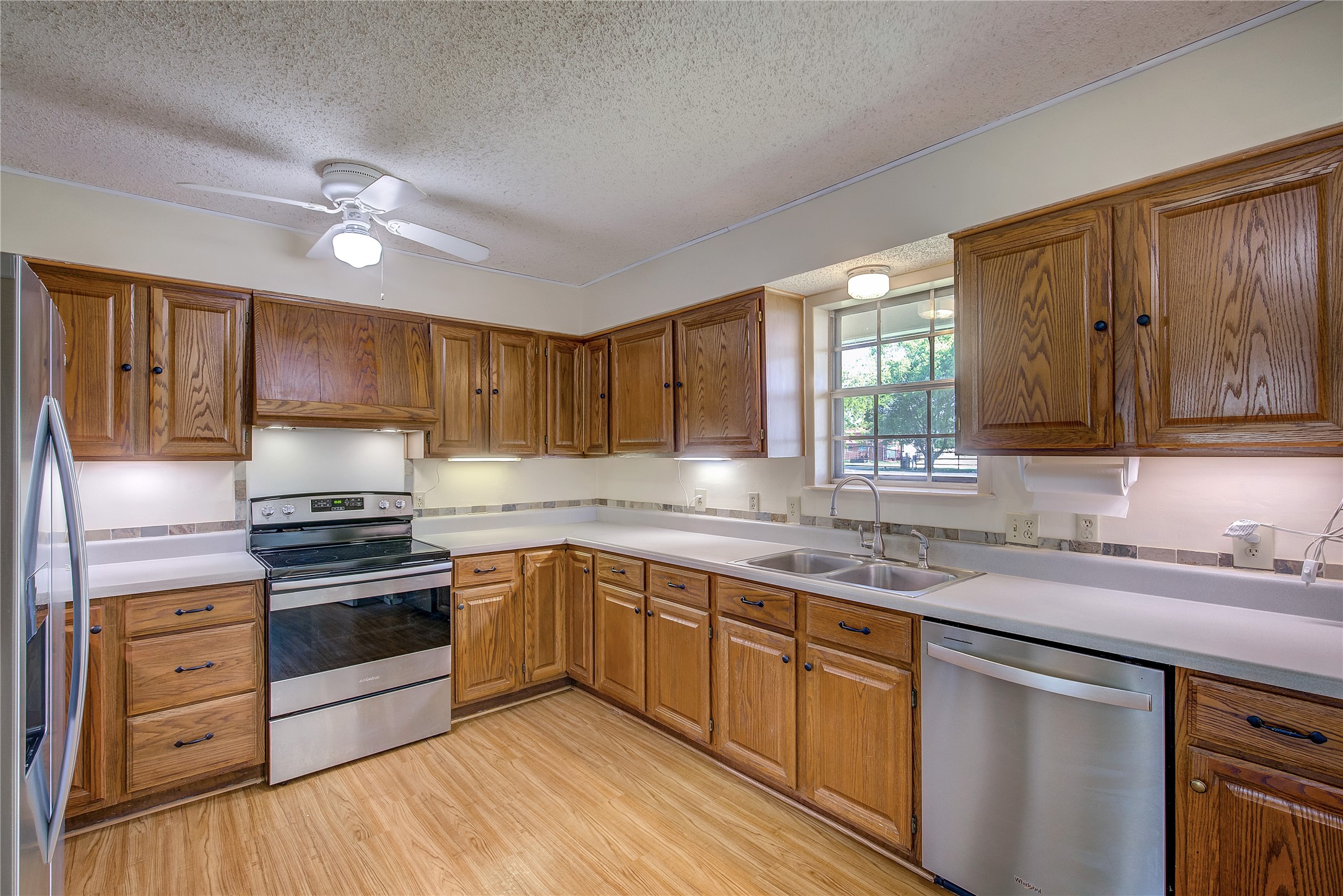 1755 County Road 4200 Greenville TX 75401