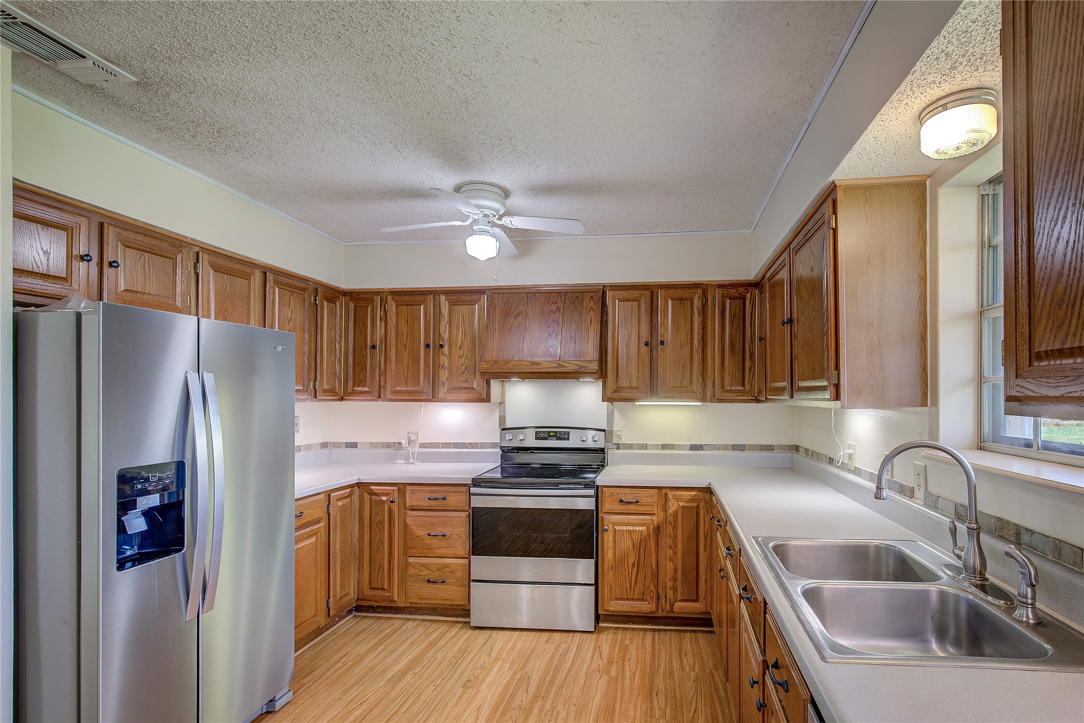 1755 County Road 4200 Greenville TX 75401