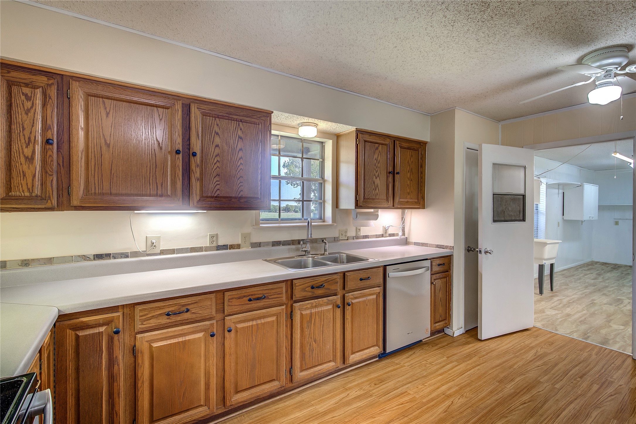 1755 County Road 4200 Greenville TX 75401