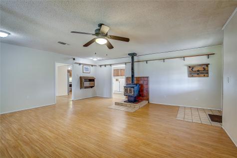 1755 County Road 4200 Greenville TX 75401