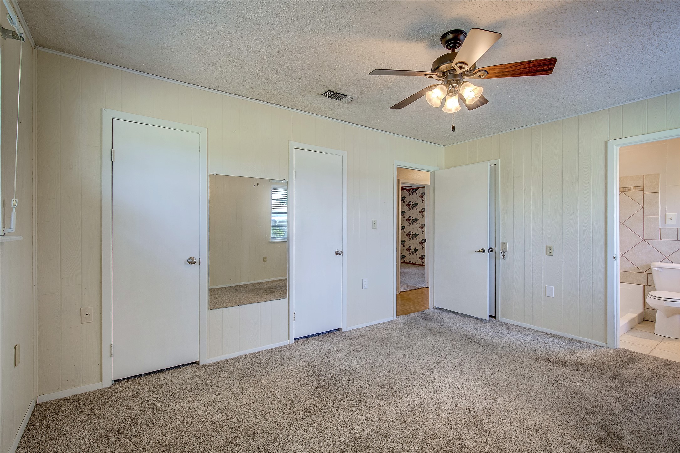 1755 County Road 4200 Greenville TX 75401