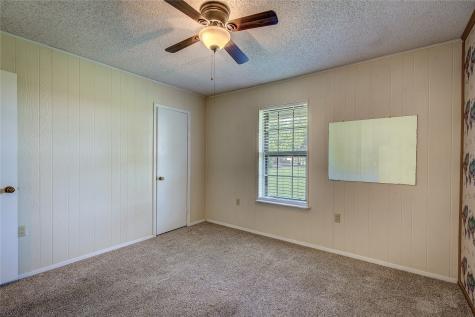 1755 County Road 4200 Greenville TX 75401