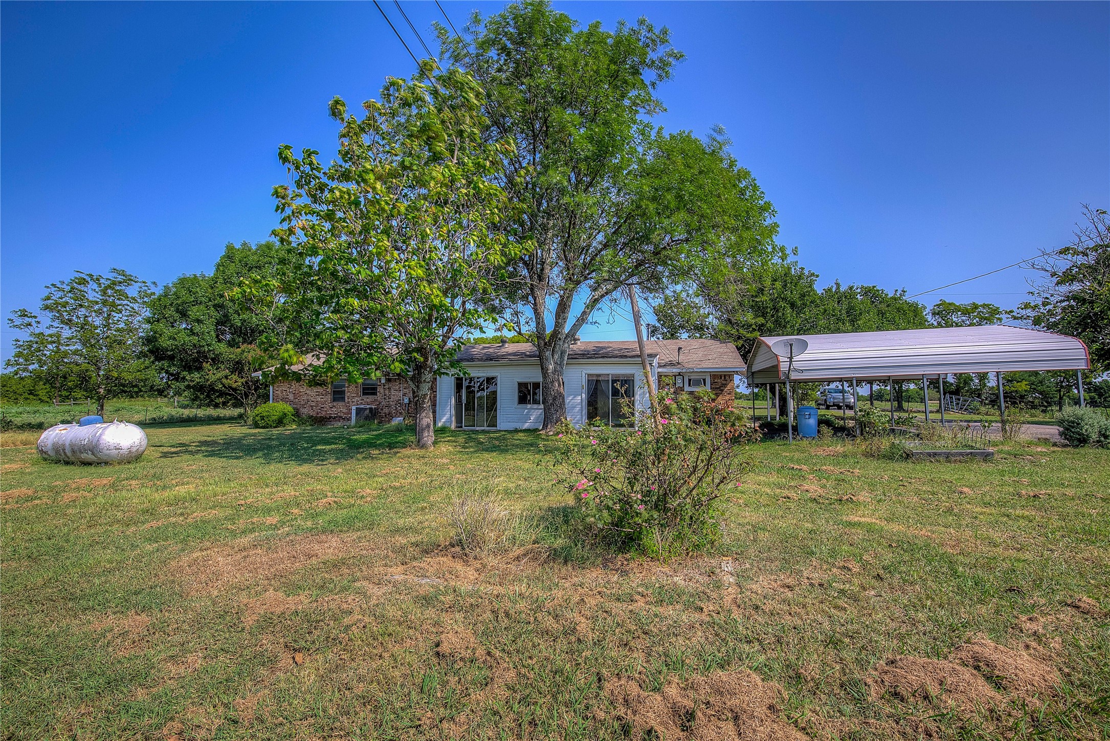 1755 County Road 4200 Greenville TX 75401