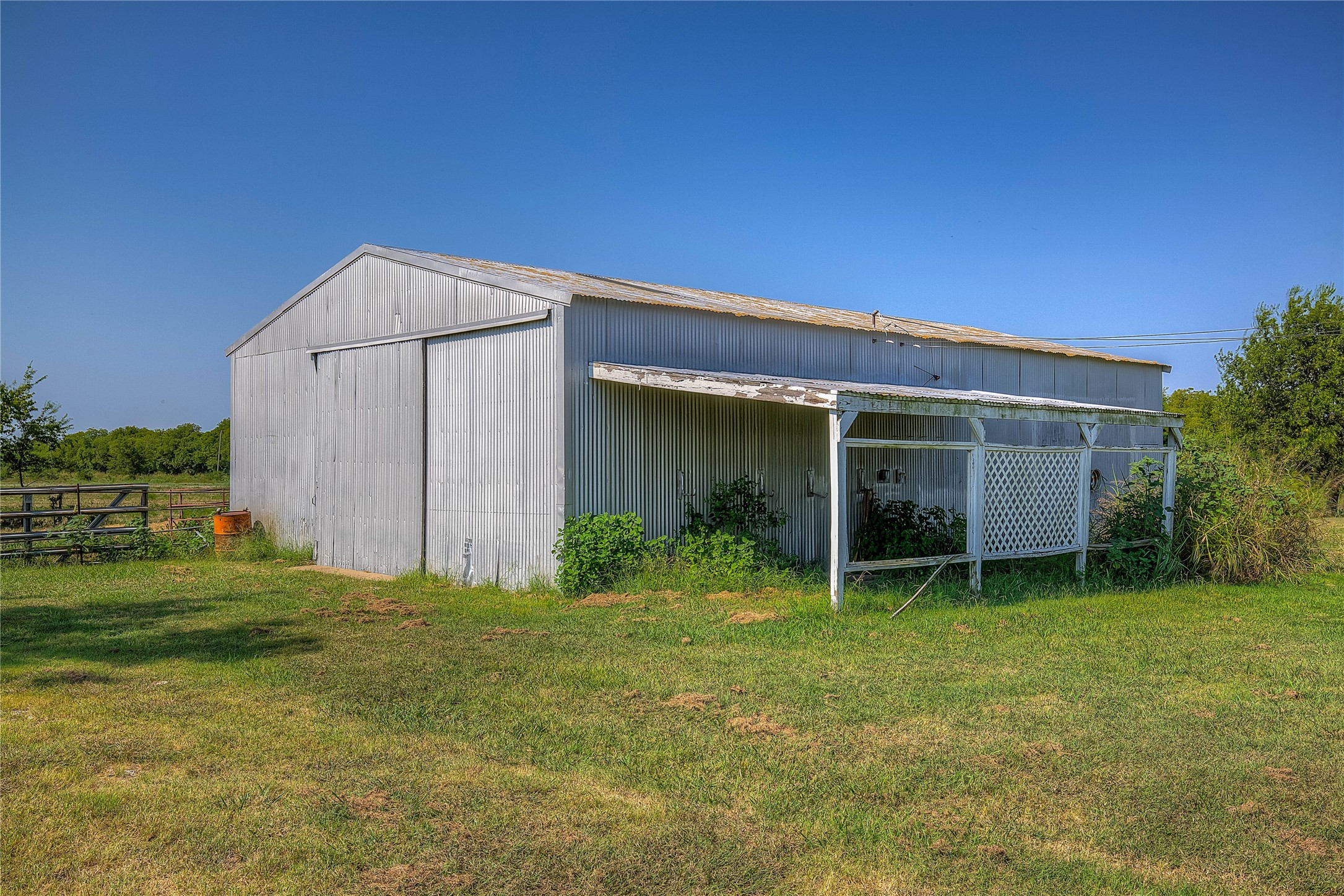 1755 County Road 4200 Greenville TX 75401
