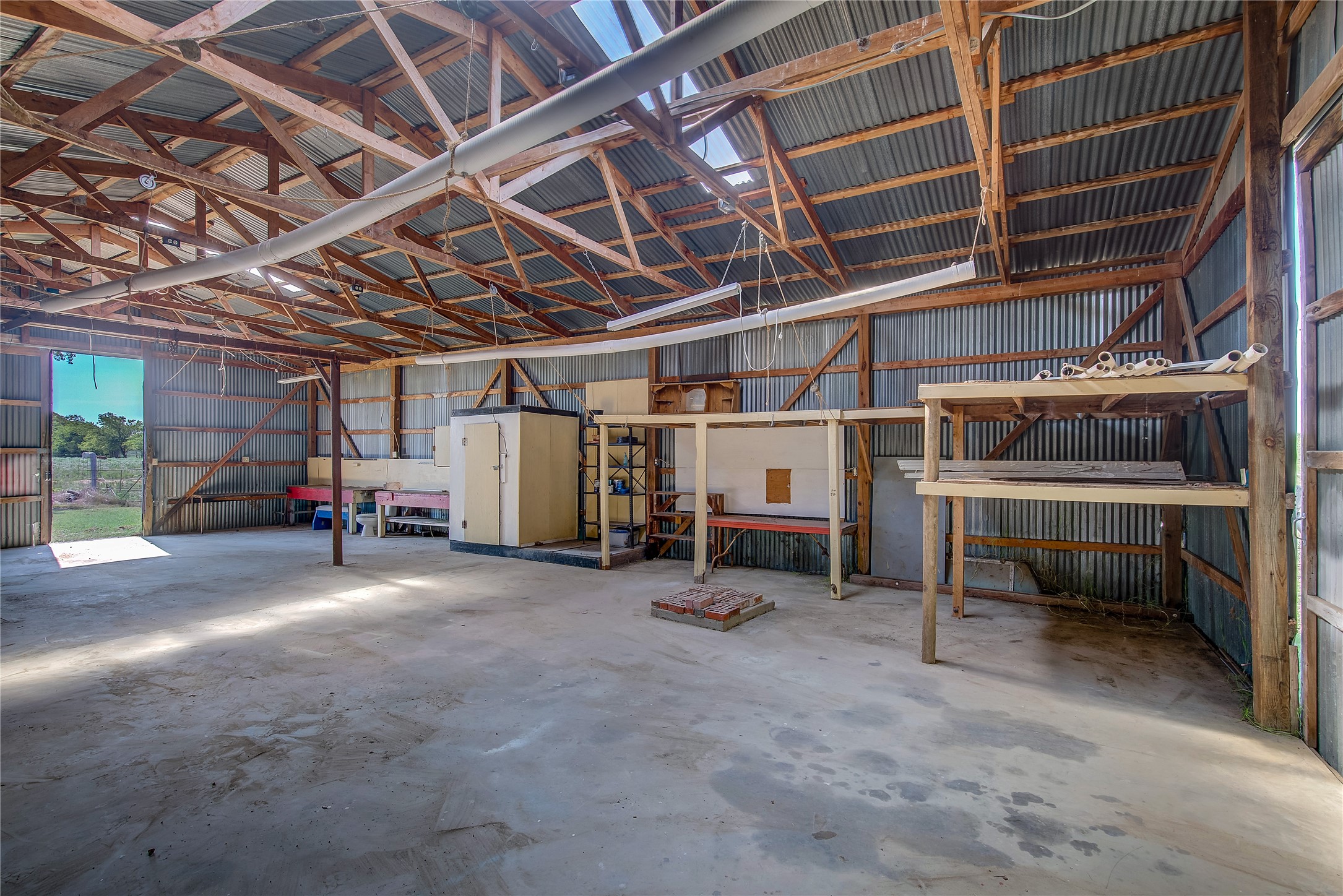 1755 County Road 4200 Greenville TX 75401