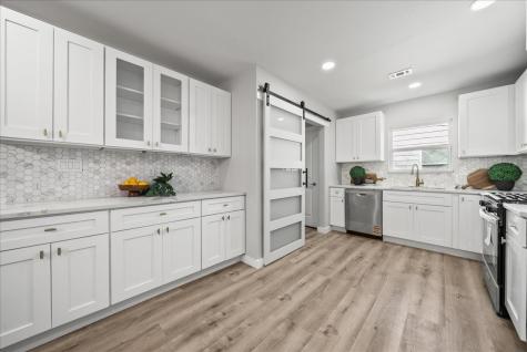 11630 Rupley Lane Dallas TX 75218