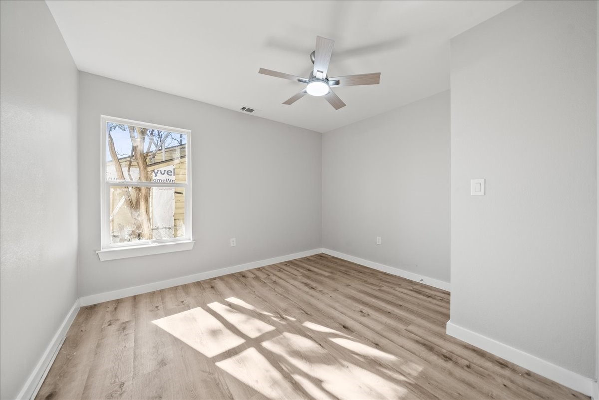11630 Rupley Lane Dallas TX 75218