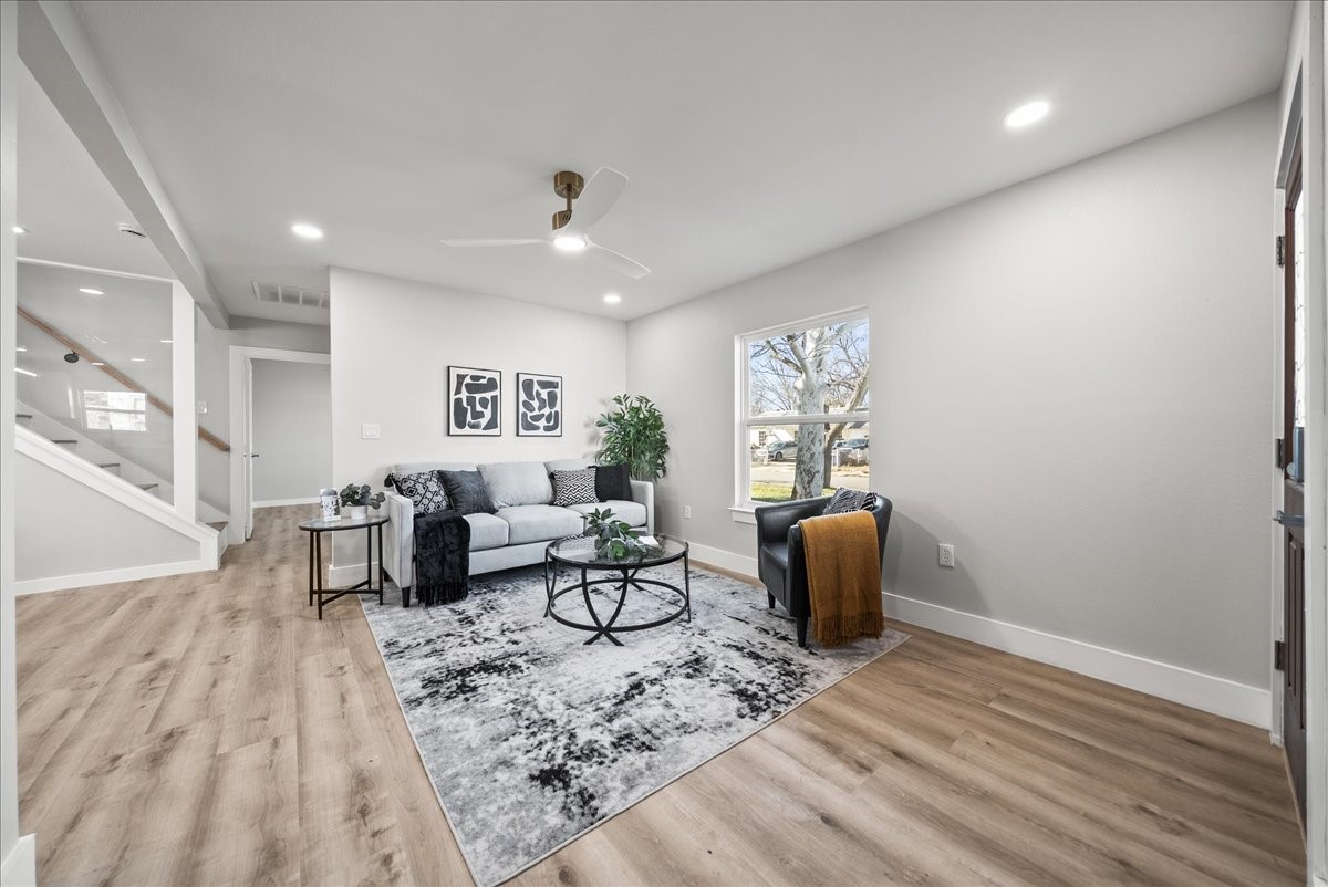 11630 Rupley Lane Dallas TX 75218