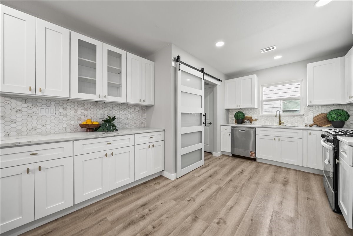 11630 Rupley Lane Dallas TX 75218