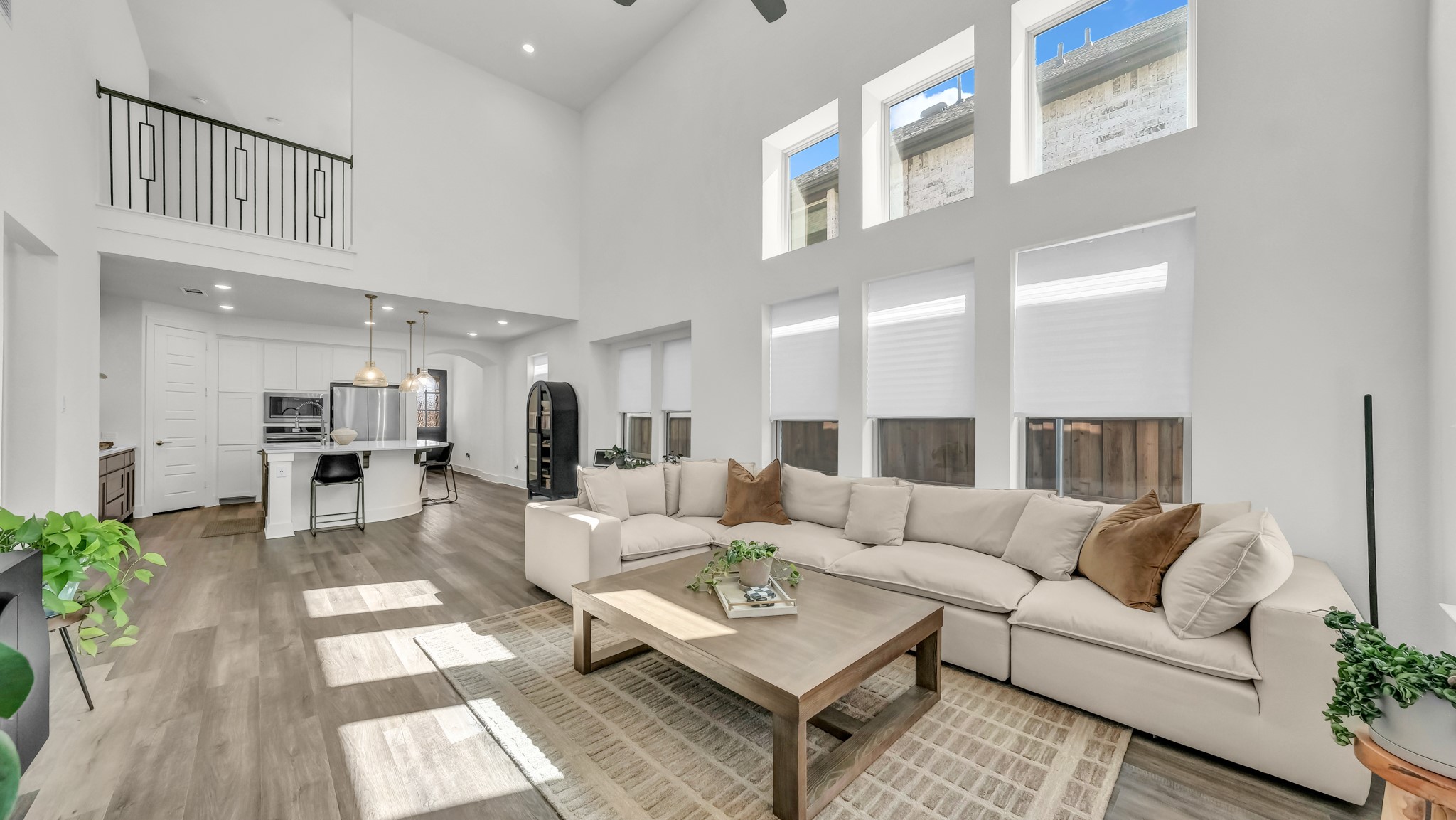 913 Gilbreath Avenue Crowley TX 76036