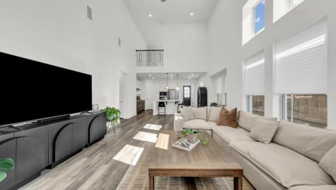 913 Gilbreath Avenue Crowley TX 76036