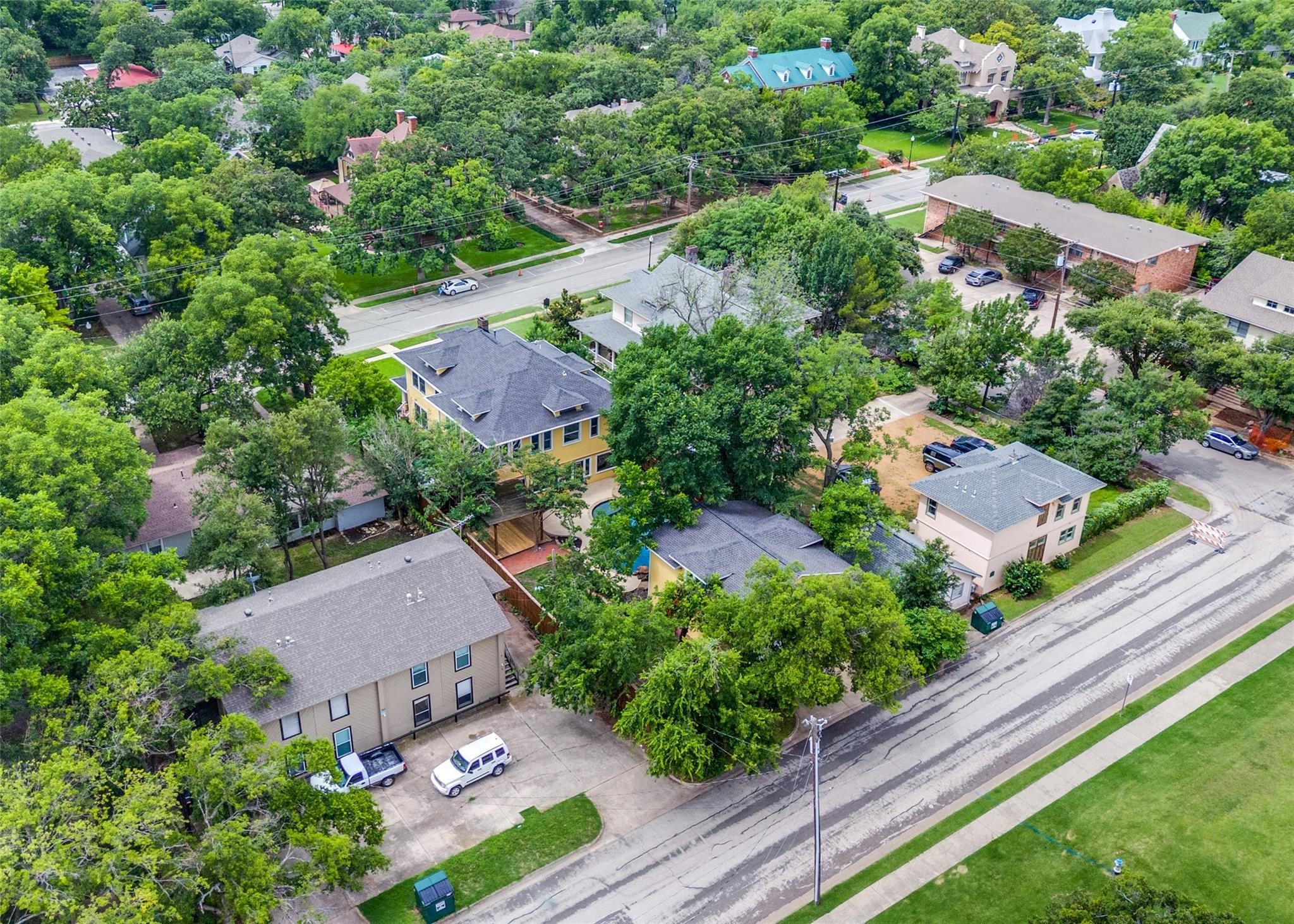 716 W Oak Street Denton TX 76201