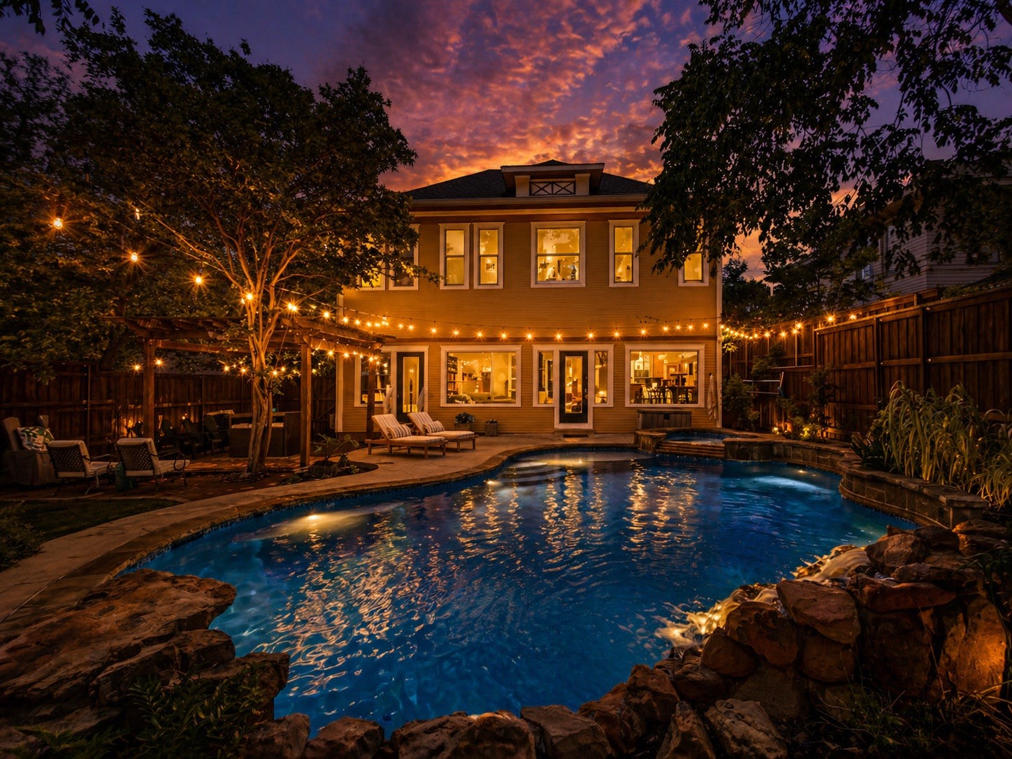 716 W Oak Street Denton TX 76201