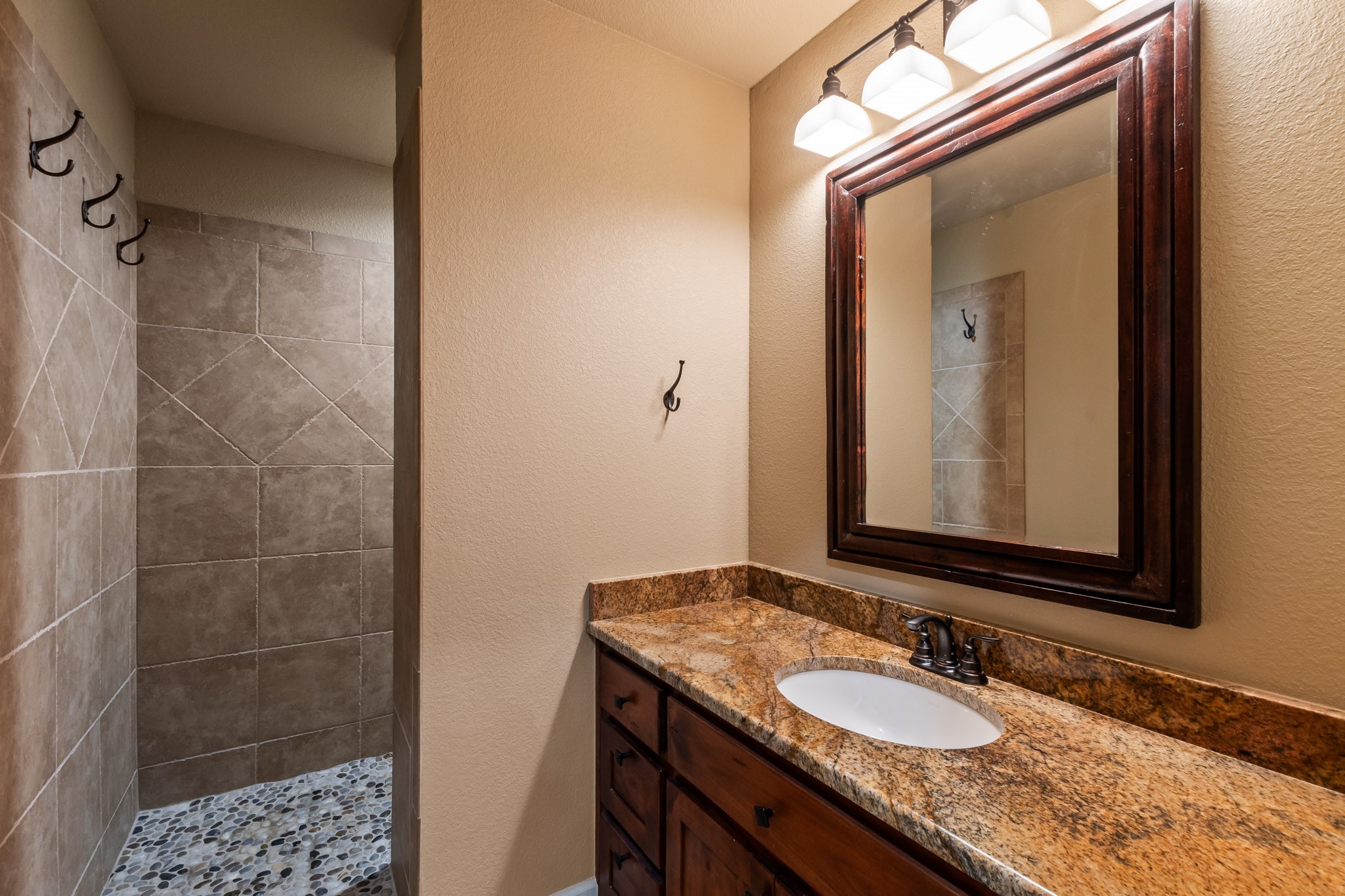 229 N Beverly Drive Malakoff TX 75148