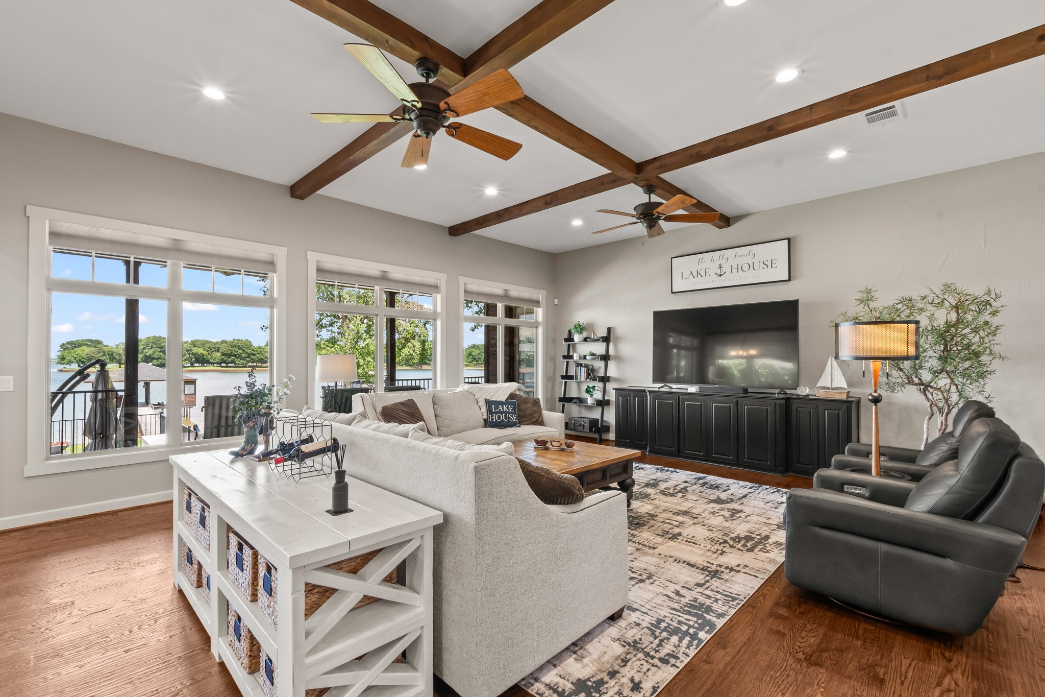 229 N Beverly Drive Malakoff TX 75148