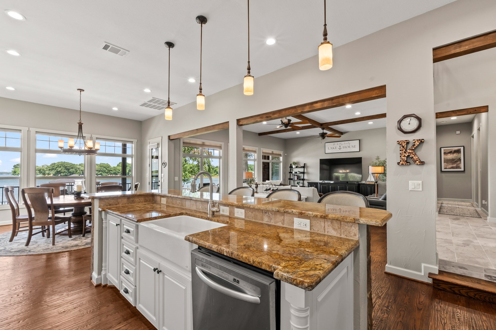229 N Beverly Drive Malakoff TX 75148